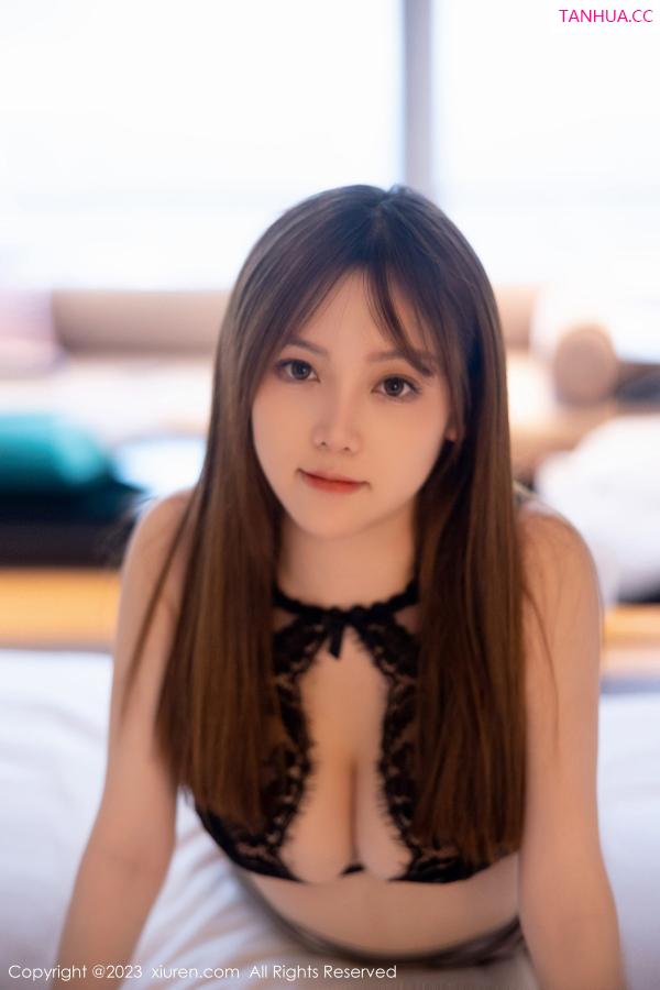豆瓣酱  [XiuRen]高清写真图 2023.02.15 No.6269 豆瓣酱 短裙黑丝第68张图片